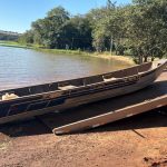 Traficantes fogem e abandonam carro e barco carregados de droga em Guaíra